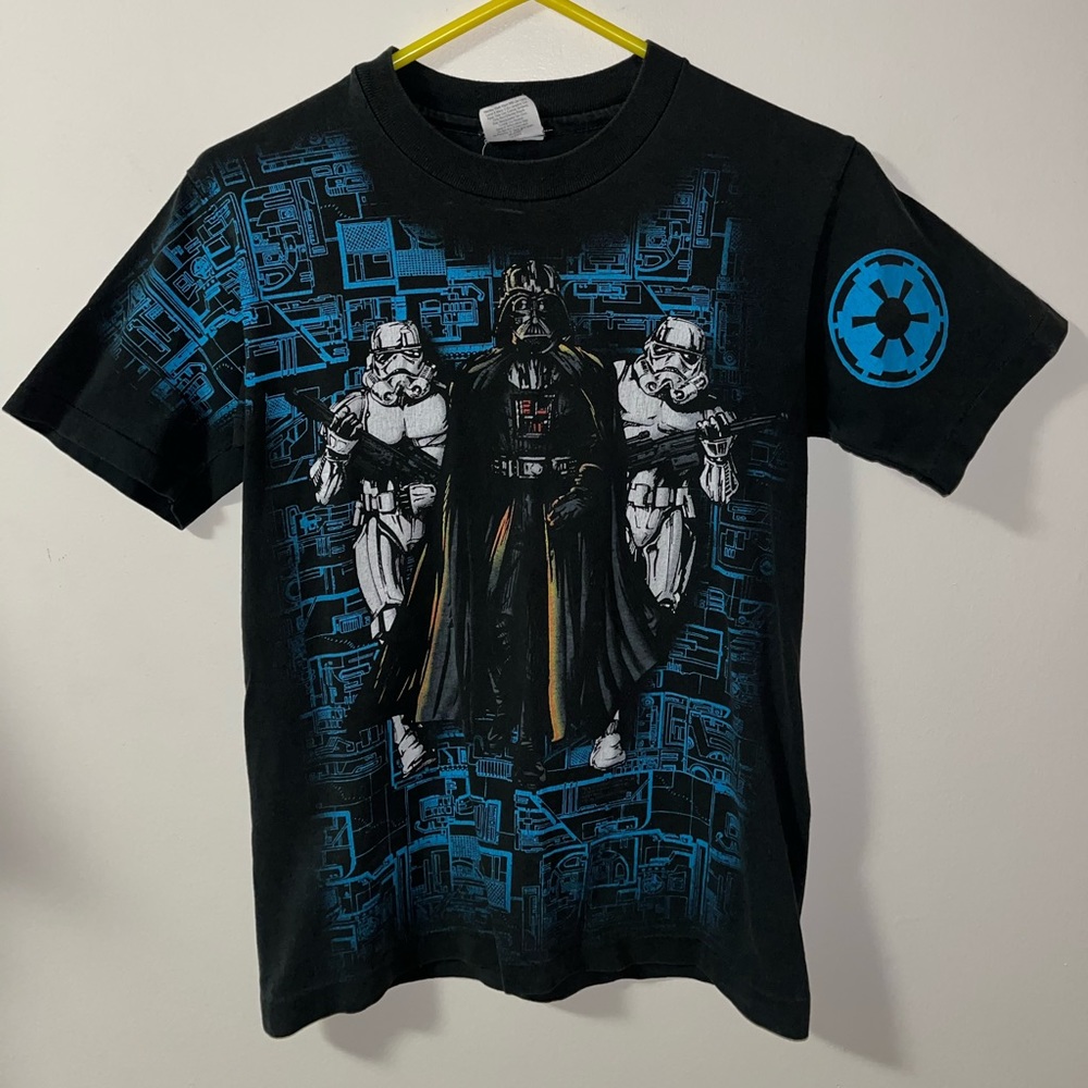 Vintage 80s Star Wars Darth Vader Single Stitch shirt~Women’s size Small?